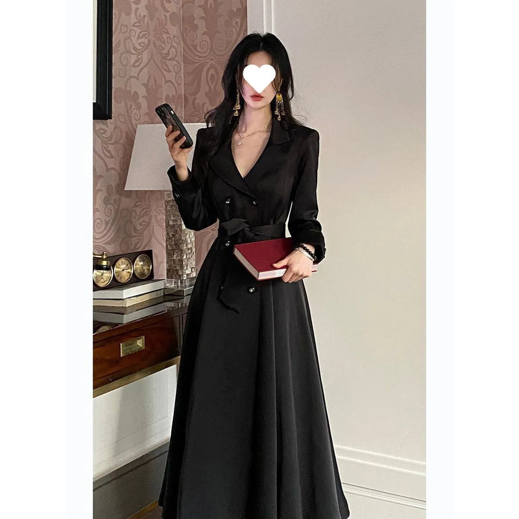 Black retro double-breasted long coat with waist control, polyester fibre, long sleeves