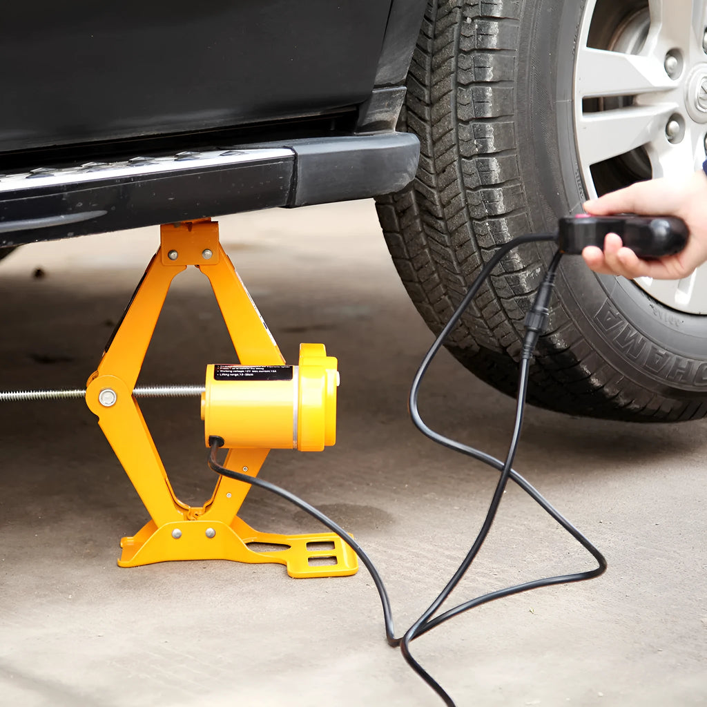 Electric hydraulic jack kit for vehicle lifting with 2-tonne capacity