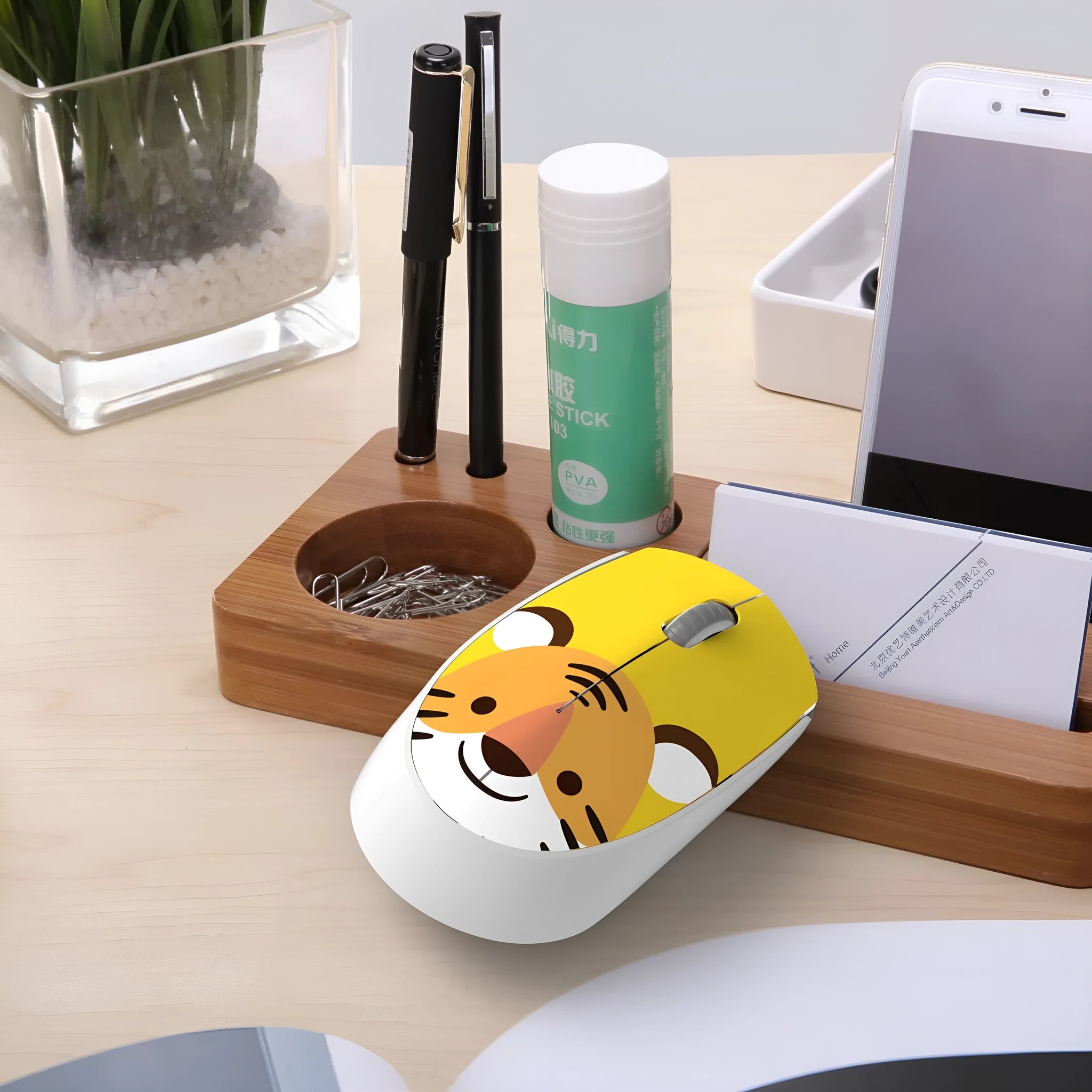 Cartoon wireless mini mouse for laptop in blue rabbit colour with USB receiver