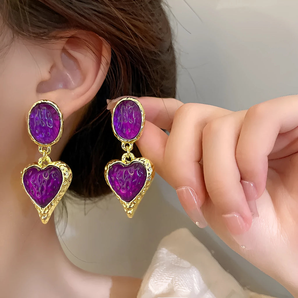 Silver needle pleated oval love heart stud earrings in alloy with four colour options
