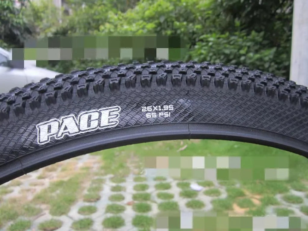 Ultralight mountain bike tyre with puncture-resistant design for 26, 27.5 and 29-inch wheel sizes