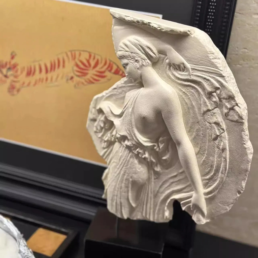 Italian-style wine goddess resin sculpture ornament measuring 35cm tall
