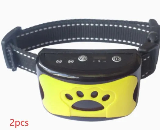 Waterproof rechargeable dog training collar with remote control in black colour, adjustable 6-35cm neck strap