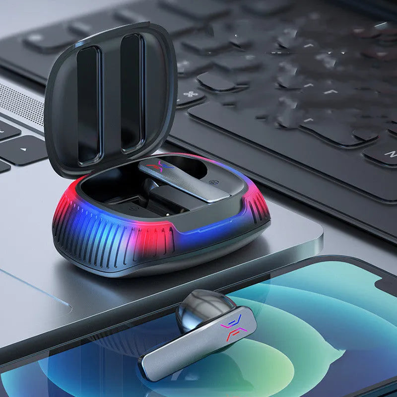 Hall Flashing wireless gaming earplug headset in black or white with Bluetooth 5.0